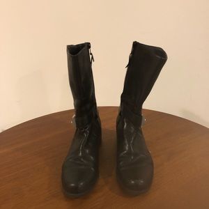 Stuart Weitzman mid calve black leather. Size 6